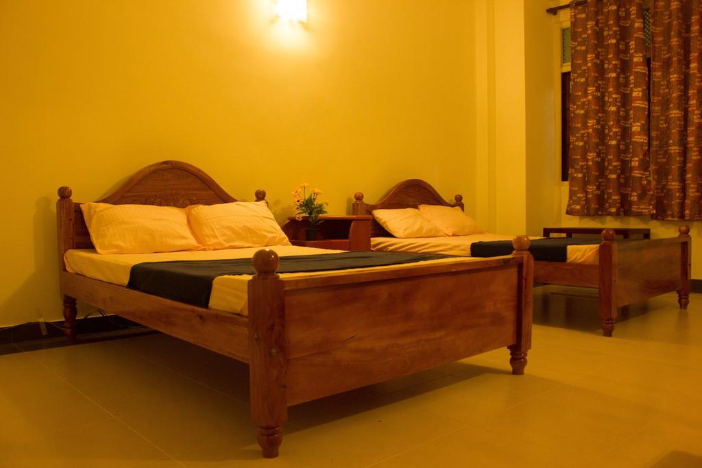 Hotel Senora Kataragama Phòng bức ảnh