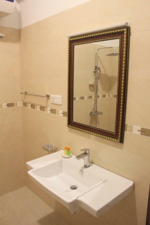 Hotel Senora Kataragama Ngoại thất bức ảnh